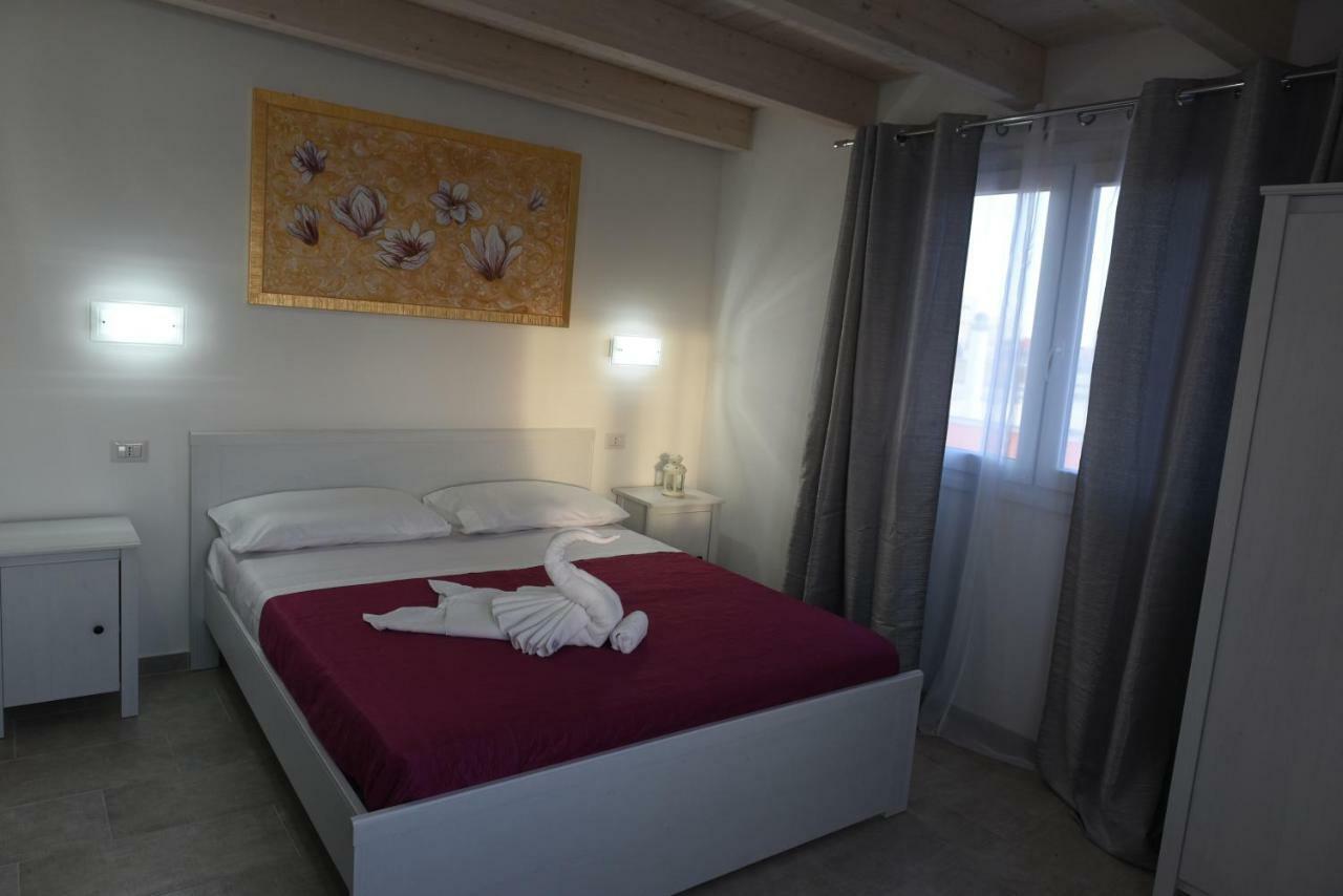 B&B Lady Jolanda Porto Cesareo Exterior photo