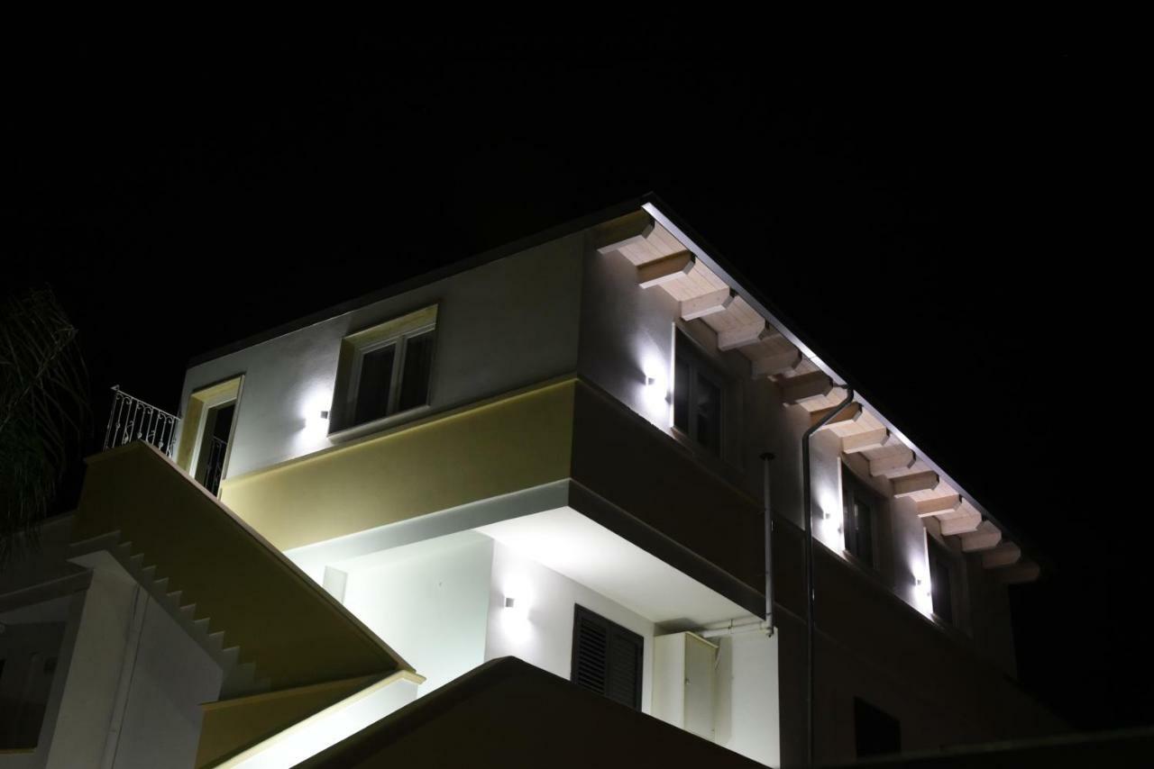 B&B Lady Jolanda Porto Cesareo Exterior photo