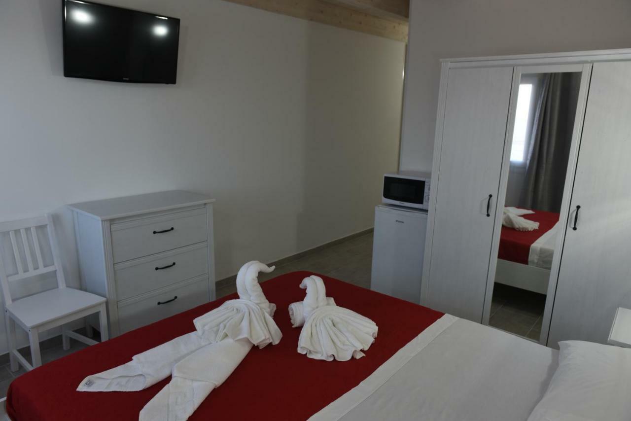 B&B Lady Jolanda Porto Cesareo Exterior photo