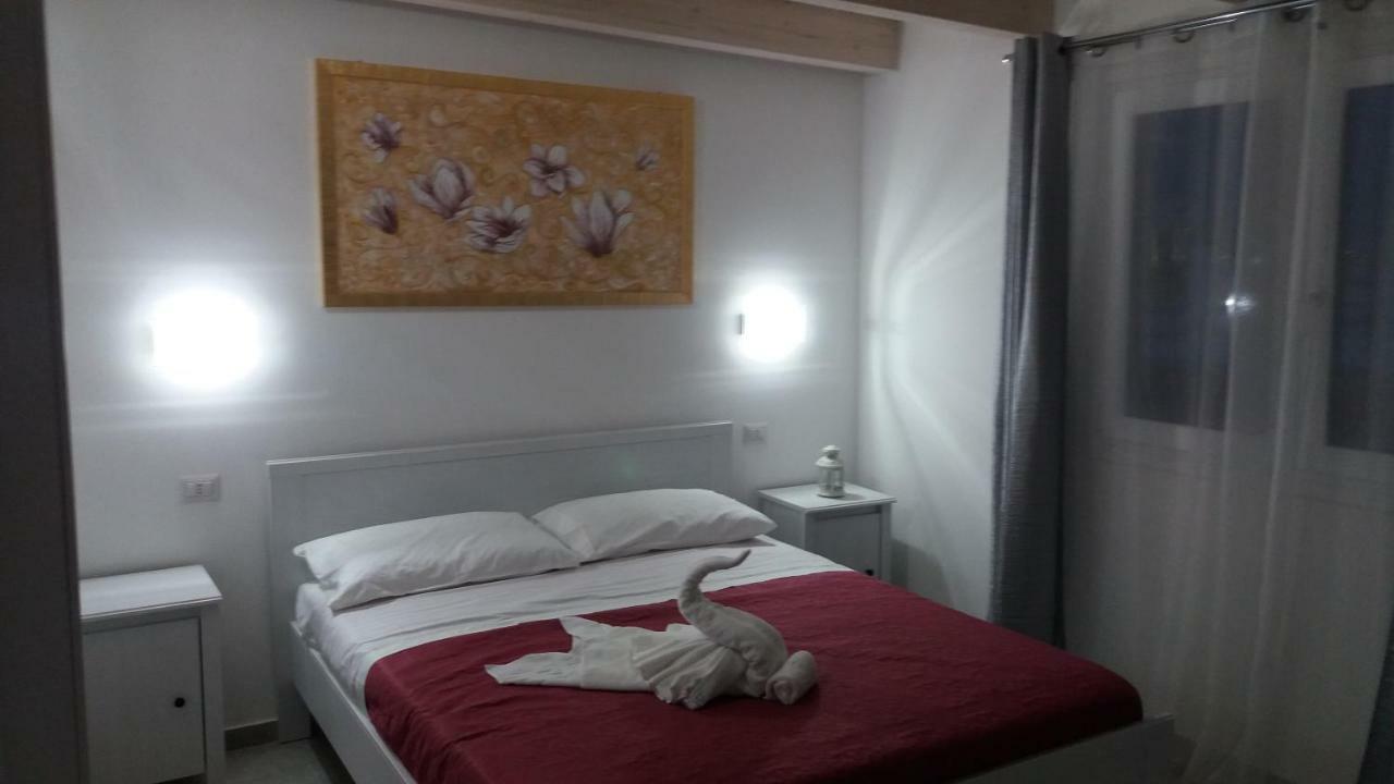 B&B Lady Jolanda Porto Cesareo Exterior photo