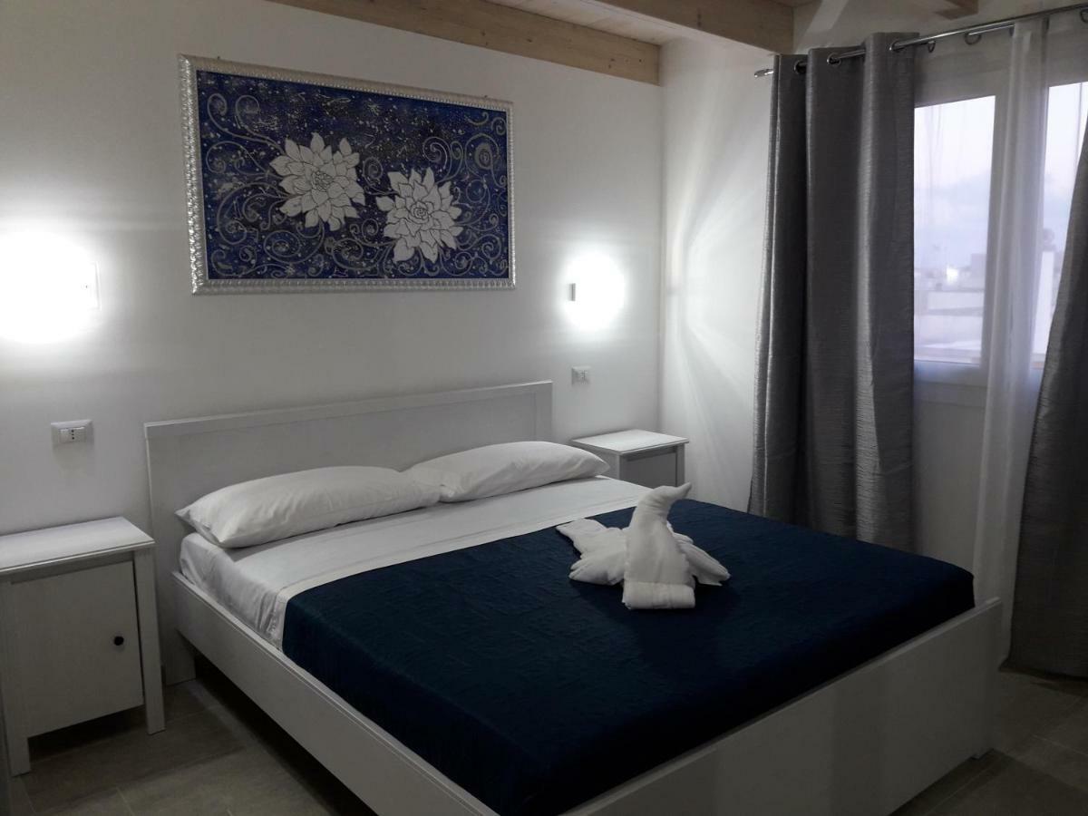 B&B Lady Jolanda Porto Cesareo Exterior photo